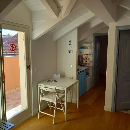 بيت ضيافة La Dimora Del Conte Bracco B. 3*