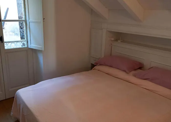 La Dimora Del Conte Bracco B. Maison d'hôtes Albenga